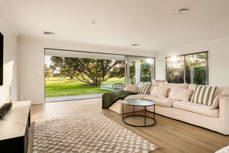 194 Oceanbeach Road Mt Maunganui_27