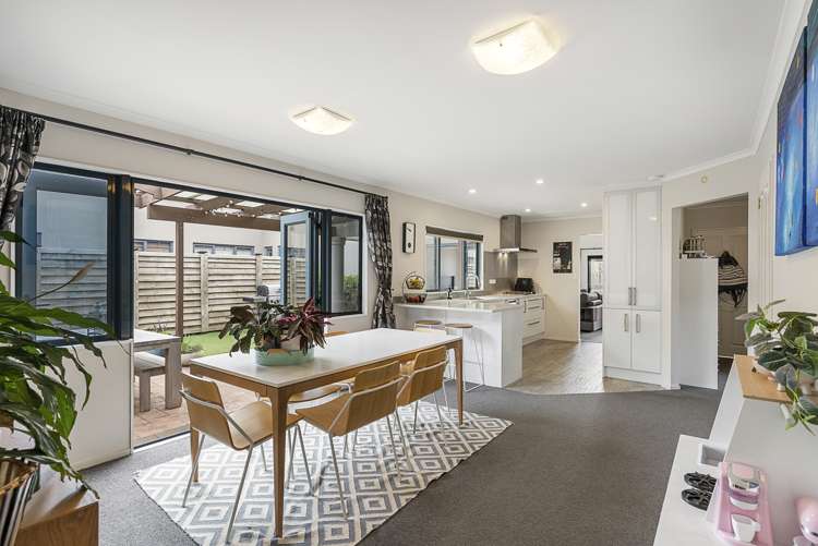 14 Cellarmans Street Te Atatu Peninsula_8