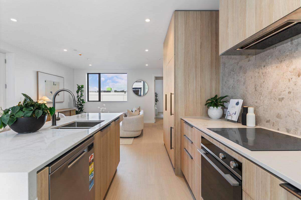 81 Carlton Gore Road_1