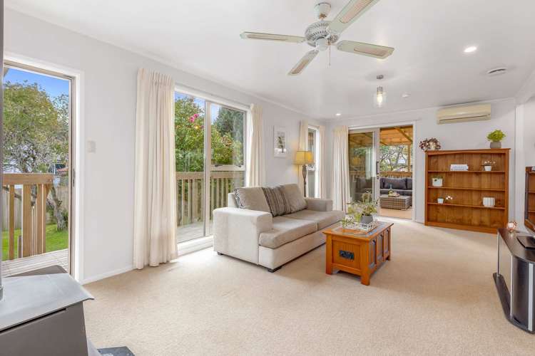 15 Clyma Place Massey_7