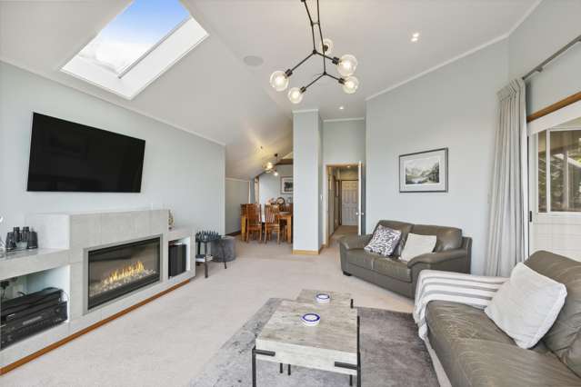 2/93a Jubilee Road Khandallah_2