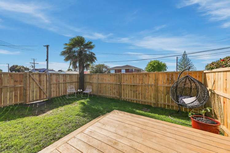 1/5 Gordon Avenue Forrest Hill_16