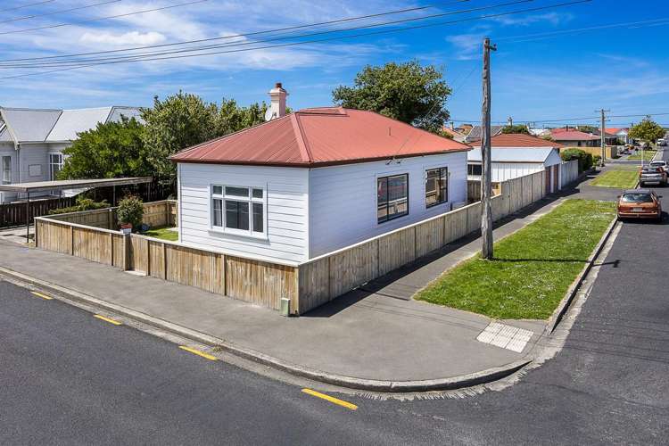 85 Bay View Road Saint Kilda_13