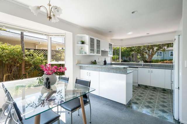 2 Hilliard Street Stoke_3