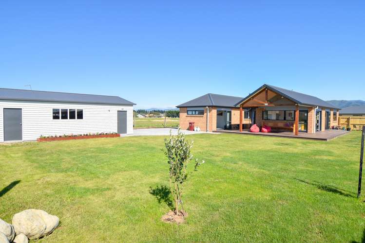 23 Hartley Avenue Carterton_17