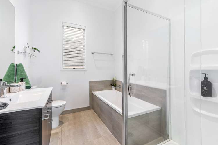 53 Barcliff Terrace Gulf Harbour_15