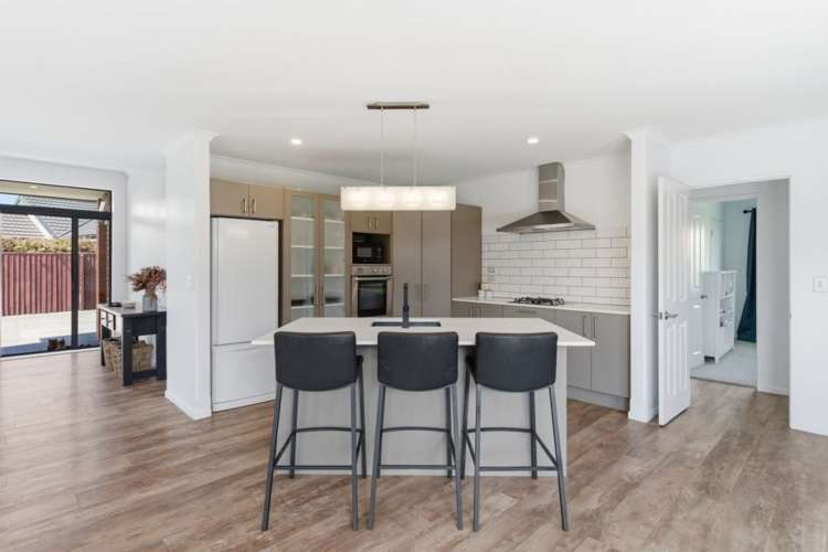 278 Southfield Drive Lincoln_10