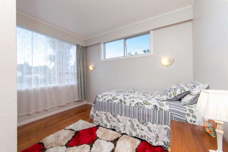 108 Captain Scott Road Glen Eden_11