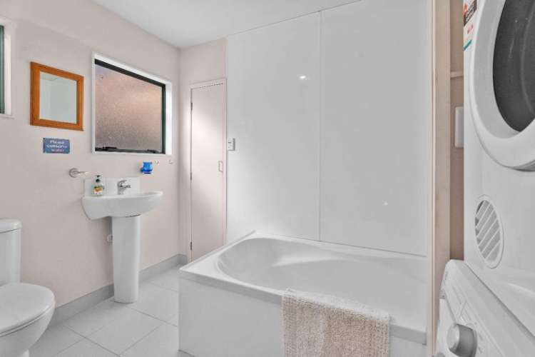 13 Moana Avenue Surfdale_8