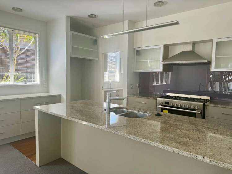 1/35 Kingsview Road Mount Eden_9