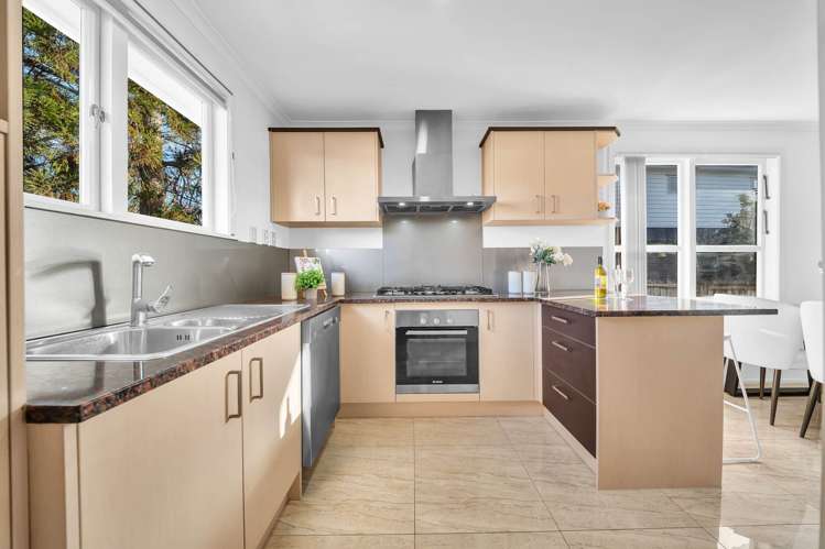 16 Taylor Street Blockhouse Bay_25