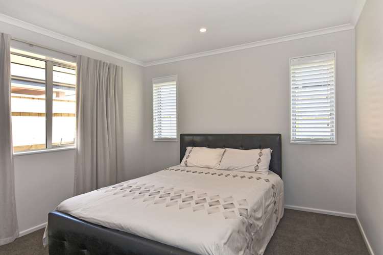 65 Hart Road Richmond_17