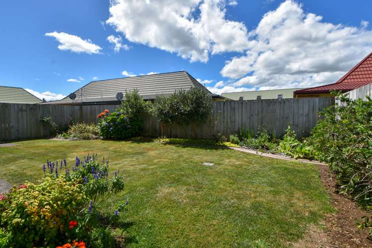 53/55 Armstrong Avenue Carterton_15