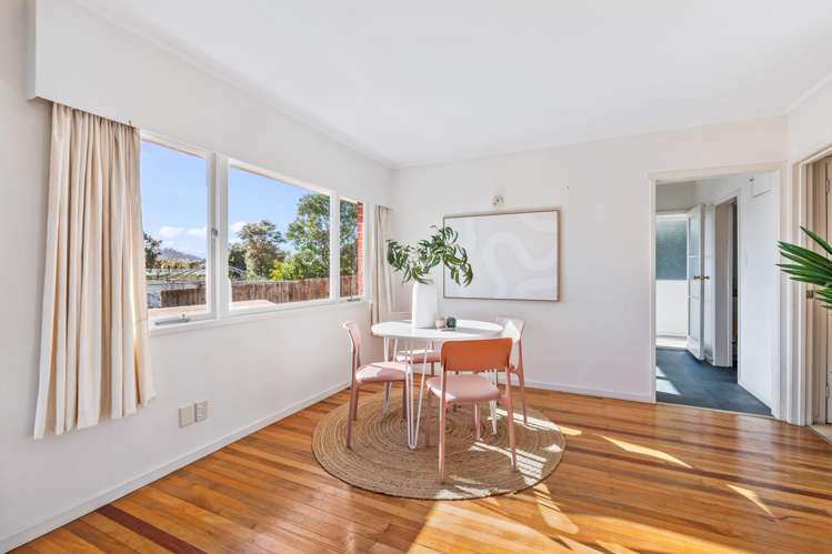 9 Raewyn Street Morningside_6