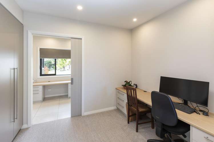 42 Grangewood Drive Lincoln_15