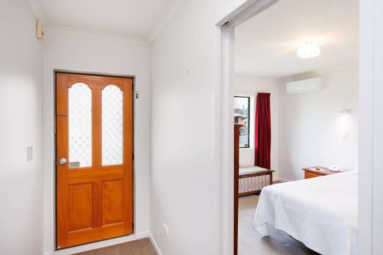 96 Warwick Street Feilding_11