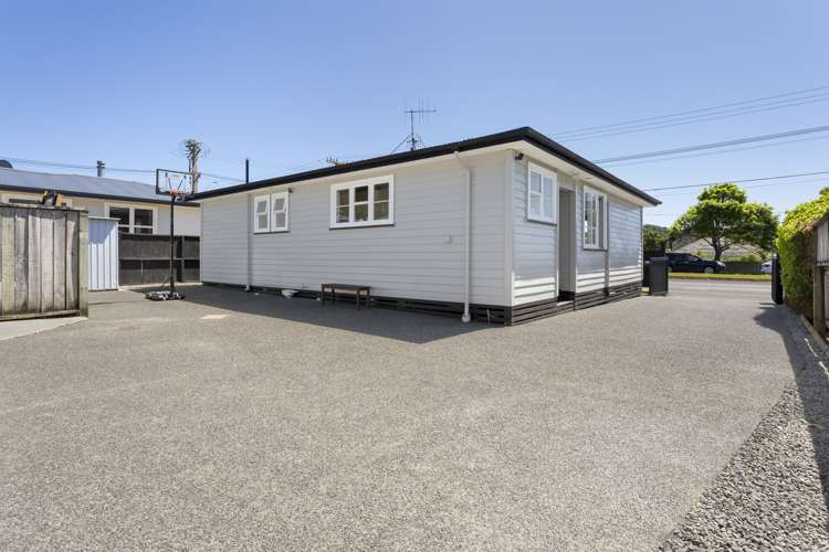 103 Wainuiomata Road Wainuiomata_19