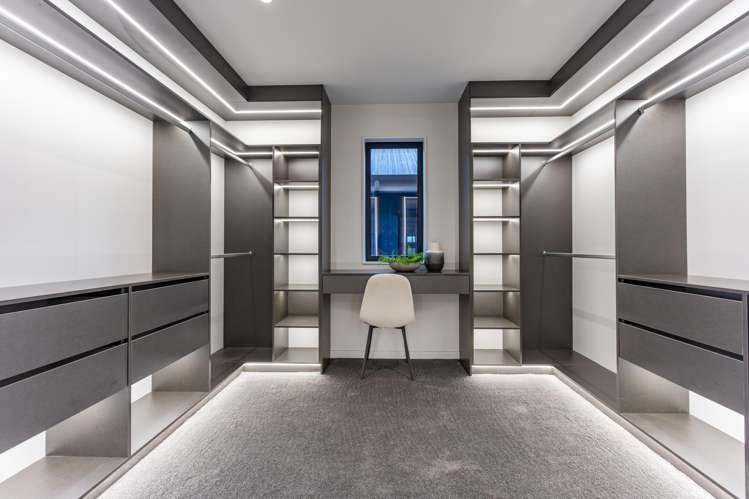 17 Humenga Place Long Bay_27