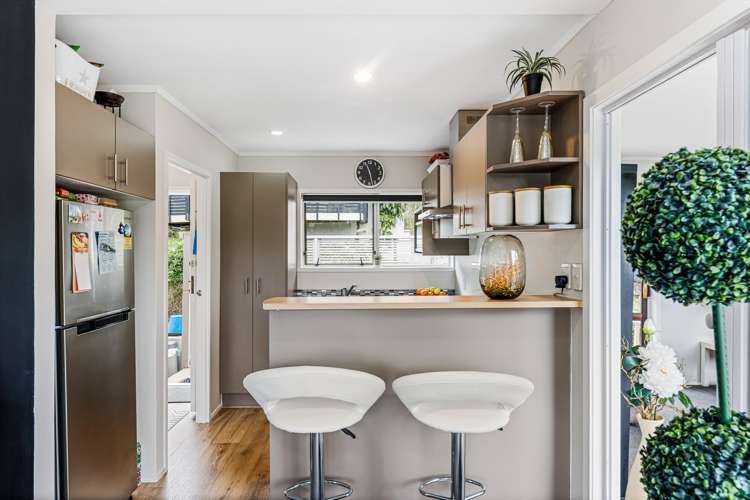 2/18 Simon Ellice Drive Bayview_10