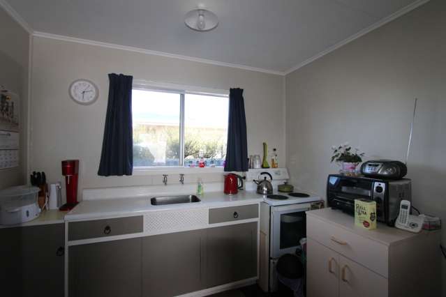 2 Huxley Street Pahiatua_3