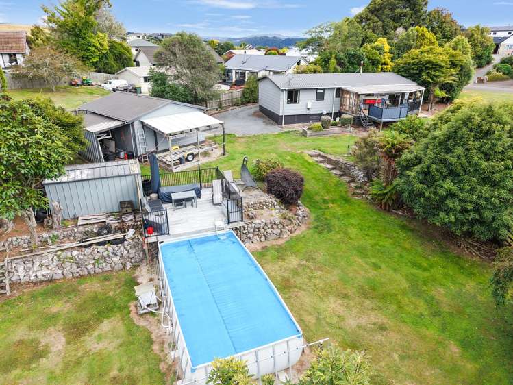 15 Henare Place Tihiotonga_26