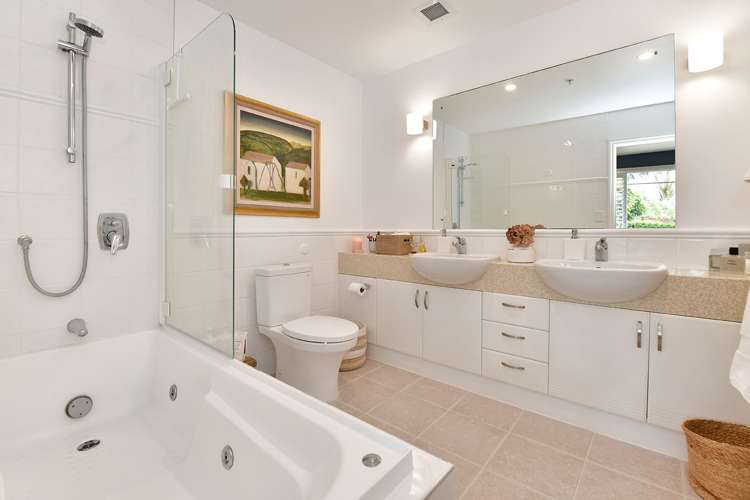 1 Waterside Crescent Gulf Harbour_24