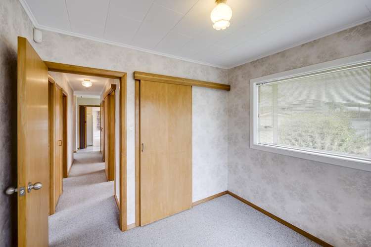 43 Holyrood Street Taradale_12