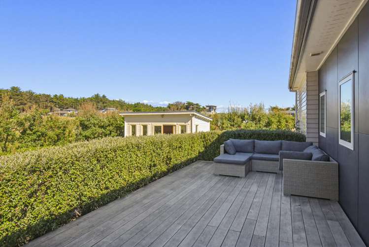 246 Park Avenue Waitarere Beach_17