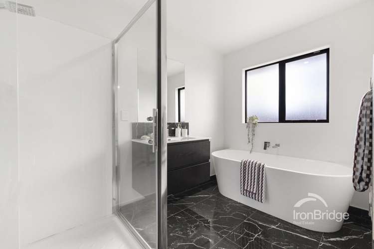 3 Clonbunny Close Rolleston_24