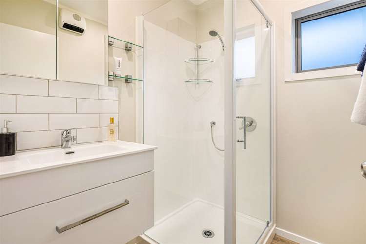 1/14 Flanshaw Road Te Atatu South_10