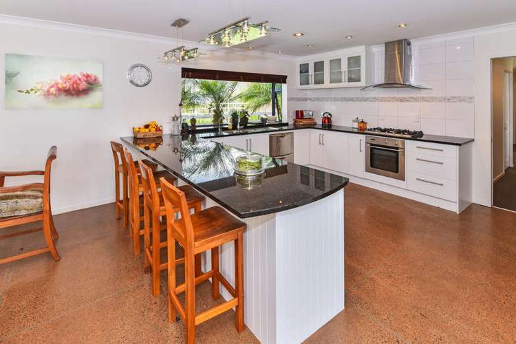 3 Idris Court The Gardens_8