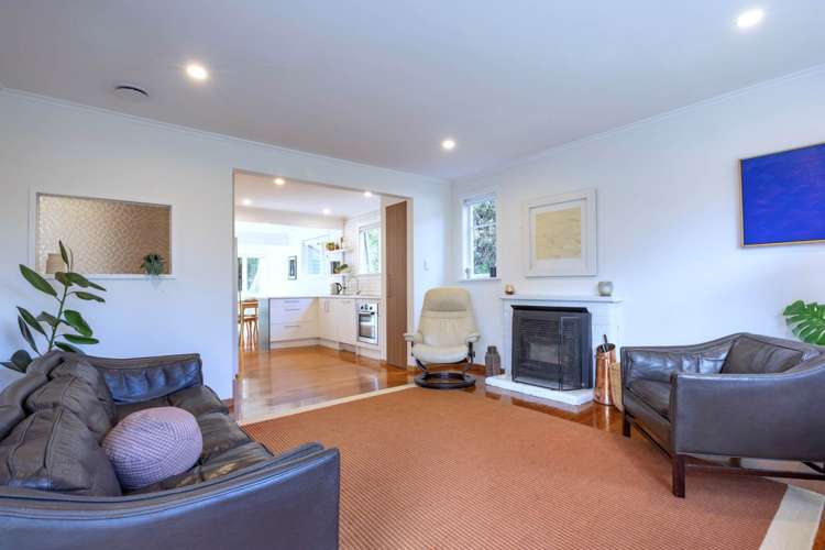 121 Woodlands Park Road Titirangi_12