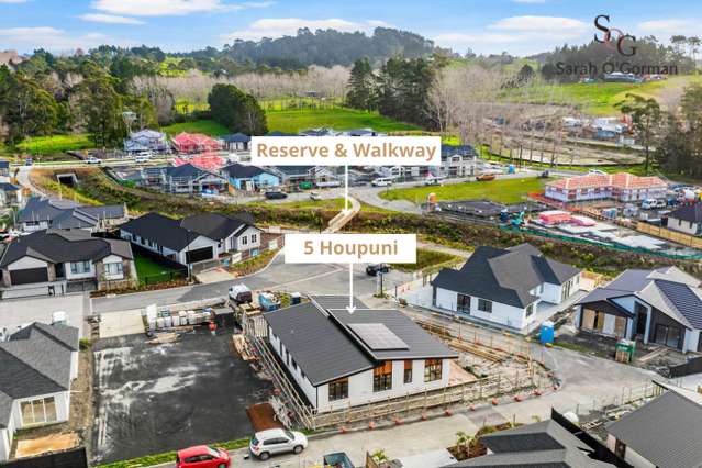 5 Houpuni Road Wainui_3