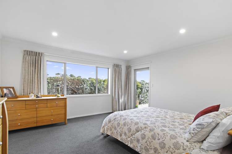 82C Smart Road Glen Avon_18