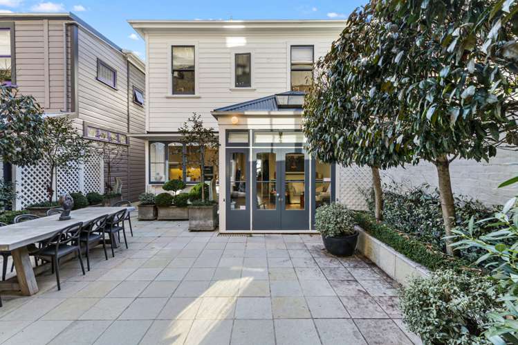 198 Oriental Parade Oriental Bay_9