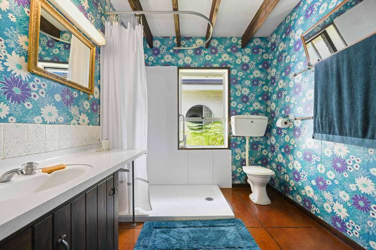 1 Deseret Road Temple View_13