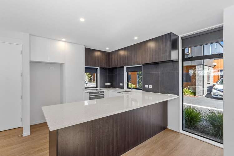 9/58 Waltham Road St. Martins_2