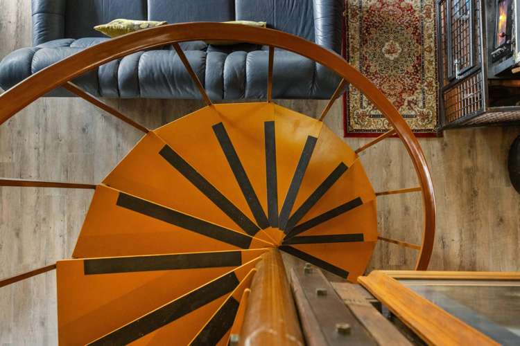 51 Kingston Street Albert Town_13