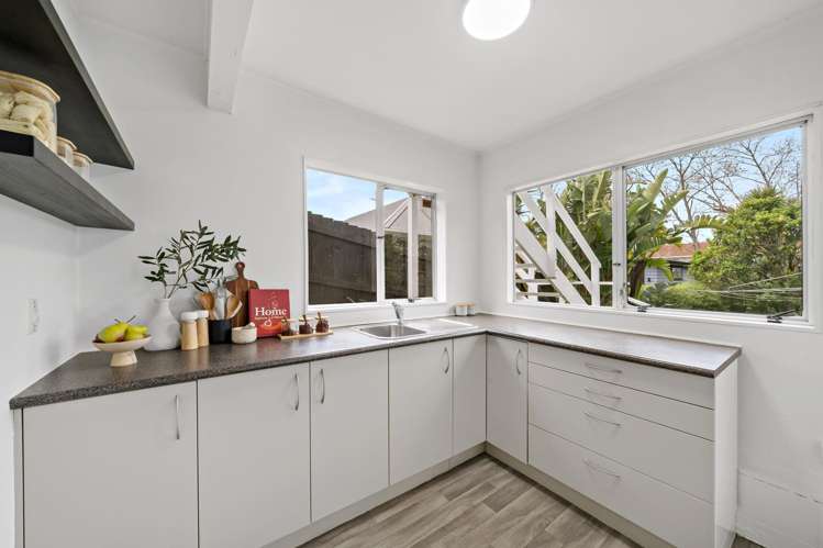 35 Premier Avenue Point Chevalier_25