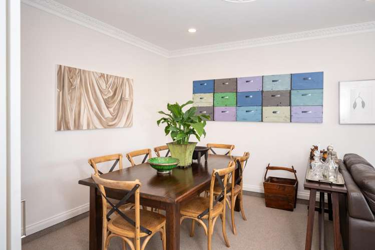 2 Busby Hill Havelock North_8