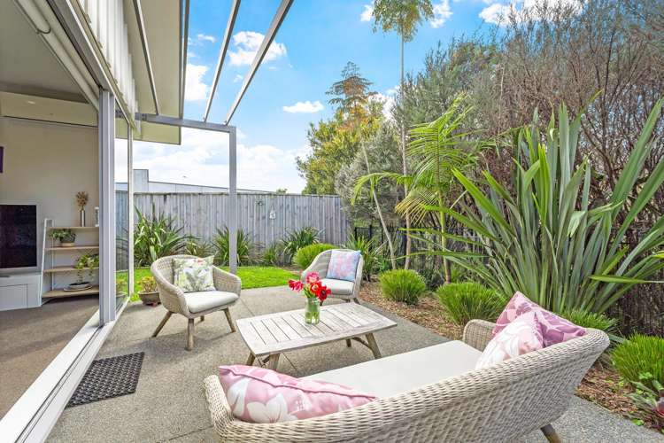 13 Fairwater Road Warkworth_14