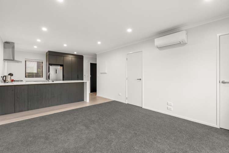 3/6 Fend Street 1053_3