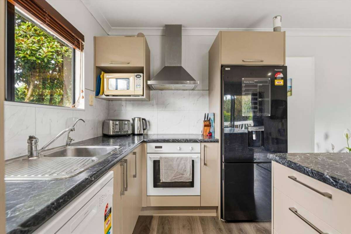 35C Esmeralda Street_3