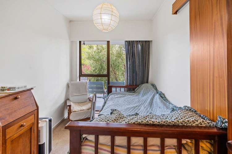 2/93 Lake Road Belmont_13