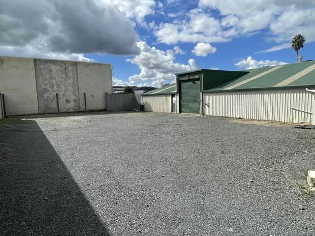 Storage warehouse for lease, Drury 