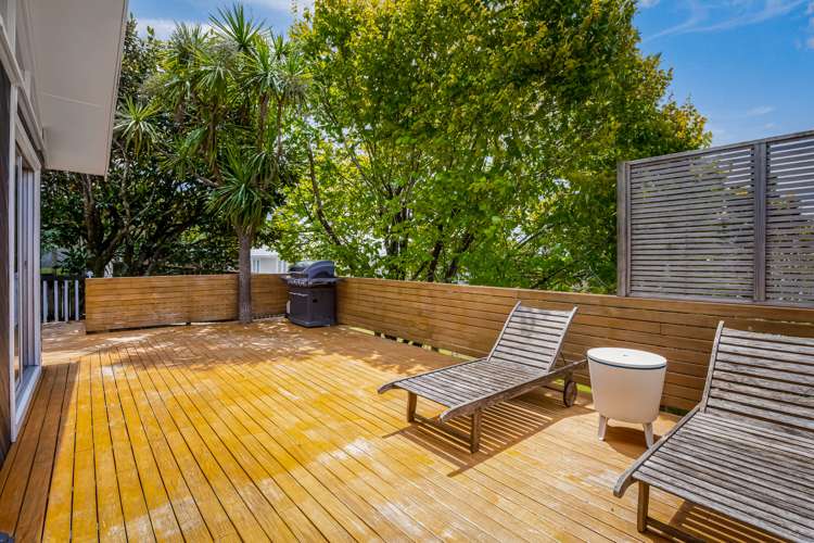 241 Glengarry Road Glen Eden_12