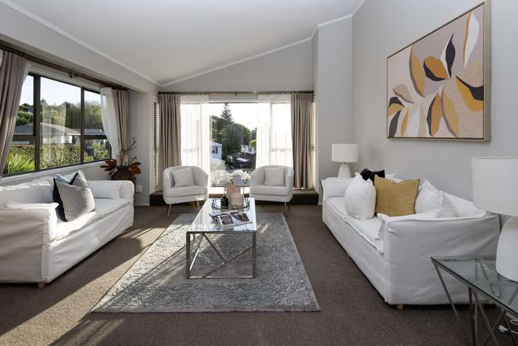 35 Pickwick Parade Mellons Bay_10