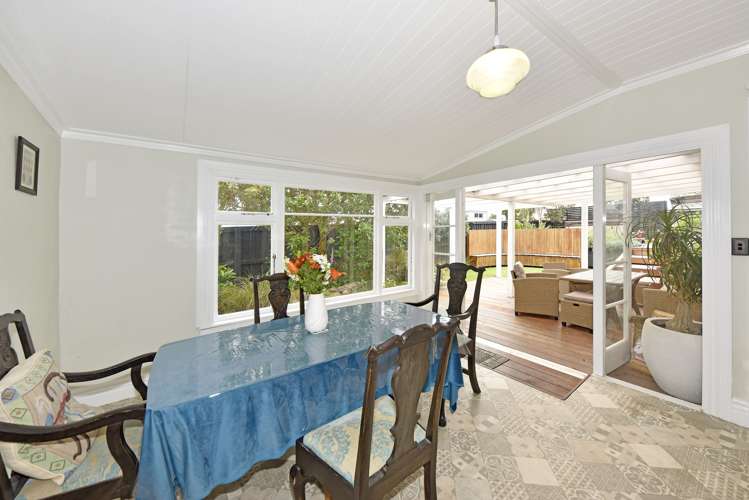 135 Pine Avenue South New Brighton_10