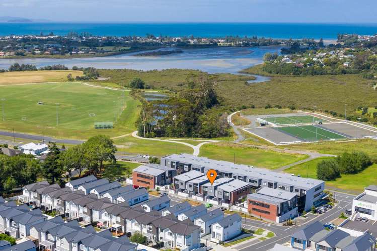 32/4 Stables Lane Silverdale_11