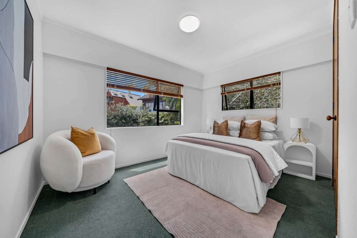 18 Marine Lane_3